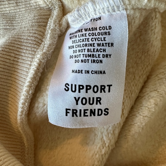 Krost x Barney's New York Embroidered Graphic Fleece – XL (Cream) - Picture 6 of 6